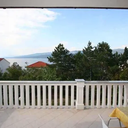 In Insel Krk 14593 سيلو
