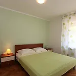 Διαμέρισμα In Insel Krk 14593 *