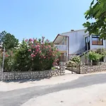 Διαμέρισμα In Insel Krk 14593 *